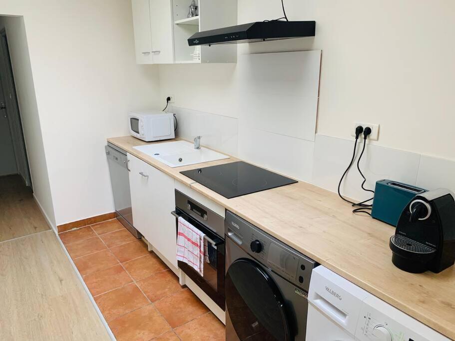 Appartement T3, Au Coeur De Montpellier, Wifi Et Climatisation 외부 사진